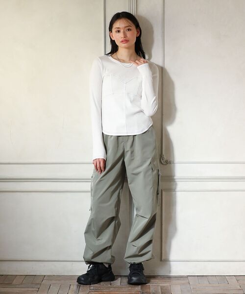 ELENCARE DUE（エレンカーレデュエ）の「・ELENCARE DUEナイロンミリタリーカーゴパンツ（その他パンツ・レディース・ブラック/カーキ/オフホワイト/ライトグレー・FREE）」の19枚目の写真