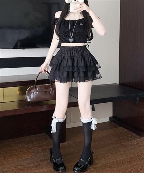 FREE STYLISTS(フリー スタイリスト)の「レースフリルミニスカート(スカート・レディース・ホワイト/ブラック・FREE)」の13枚目の写真