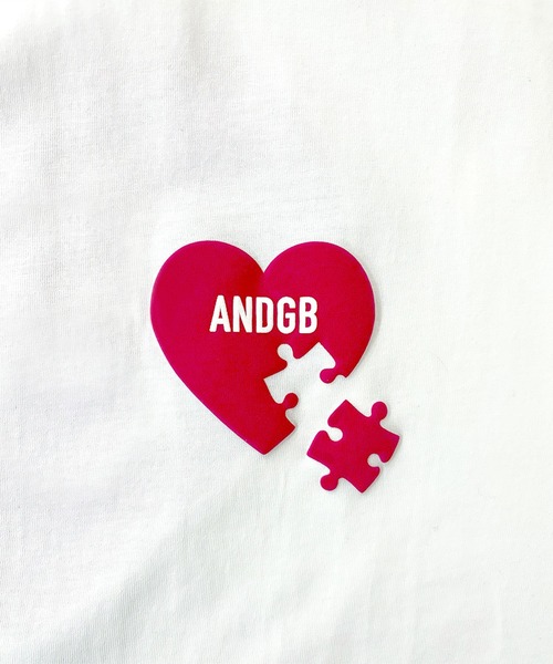ANDGEEBEE（アンジービー）の「UNISEX ハートプリントT（Tシャツ/カットソー・レディース・ホワイト/ブラック・FREE）」の3枚目の写真