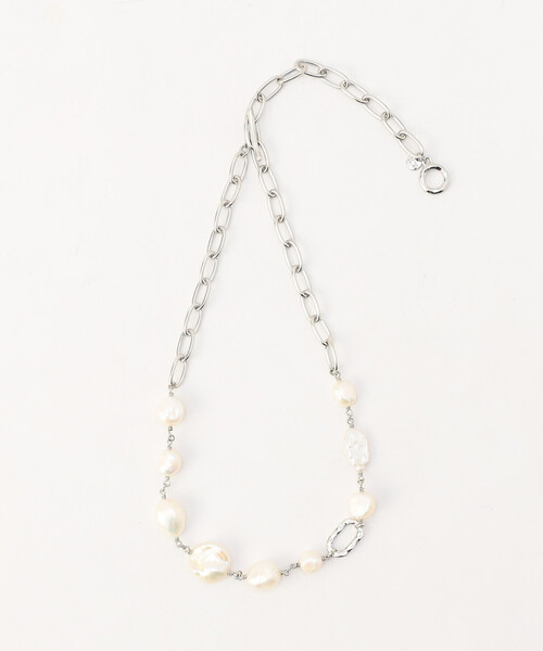 K.T KIYOKO TAKASE(キヨコタカセ)の「淡水パールショート ネックレス(ネックレス・レディース・ホワイト×シルバー・FREE)」の2枚目の写真