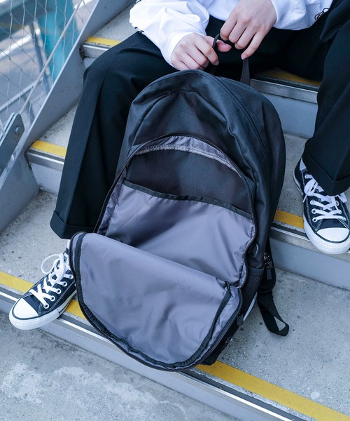 CONVERSE(コンバース)の「【CONVERSE/コンバース】NEWロゴバックパック(バックパック/リュック・メンズ・ホワイト/サックスブルー/ピンク/ブラック・FREE)」の13枚目の写真