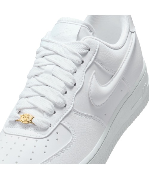 W AIR FORCE 1 `07（スニーカー）｜NIKE（ナイキ）の