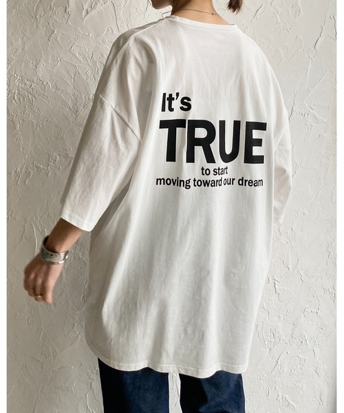 She's Closet(シーズクローゼット)の「オーバーサイズ半袖ロゴバックプリントTシャツ(Tシャツ/カットソー・レディース・ホワイト/ブラック・FREE)」の5枚目の写真