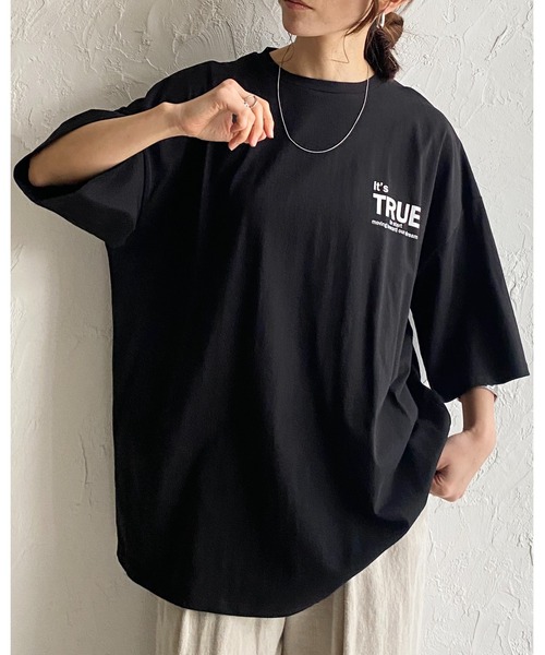 She's Closet(シーズクローゼット)の「オーバーサイズ半袖ロゴバックプリントTシャツ(Tシャツ/カットソー・レディース・ホワイト/ブラック・FREE)」の17枚目の写真