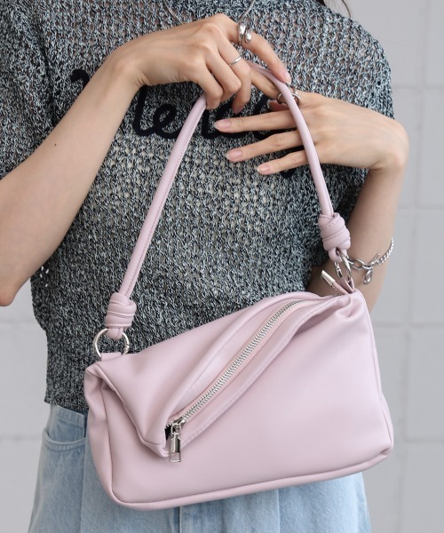 Bab（バブ）の「ZIPデザイン2WAYショルダーバッグ（ショルダーバッグ・レディース・ブラック/アイボリー/ピンク/シルバー/グリーン・ONESIZE）」の6枚目の写真