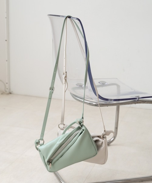 Bab（バブ）の「ZIPデザイン2WAYショルダーバッグ（ショルダーバッグ・レディース・ブラック/アイボリー/ピンク/シルバー/グリーン・ONESIZE）」の17枚目の写真