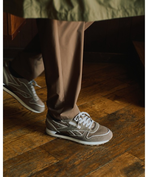 WHITE MOUNTAINEERING（ホワイトマウンテニアリング）の「【White Mountaineering / ホワイトマウンテニアリング】WM × REEBOK CLASSIC LEATHER（スニーカー・メンズ・グレー/キャメル・26.5/27）」の9枚目の写真