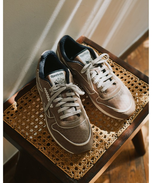 WHITE MOUNTAINEERING（ホワイトマウンテニアリング）の「【White Mountaineering / ホワイトマウンテニアリング】WM × REEBOK CLASSIC LEATHER（スニーカー・メンズ・グレー/キャメル・26.5/27）」の12枚目の写真