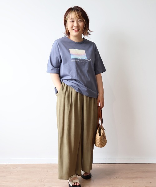 MB mint breeze(エムビーミントブリーズ)の「【L~5L 大きいサイズ】コットン天竺グラフィックTシャツ 半袖 春夏(Tシャツ/カットソー・レディース・オレンジ/オフホワイト/グレー・3L/4L/5L/LL/L)」の14枚目の写真