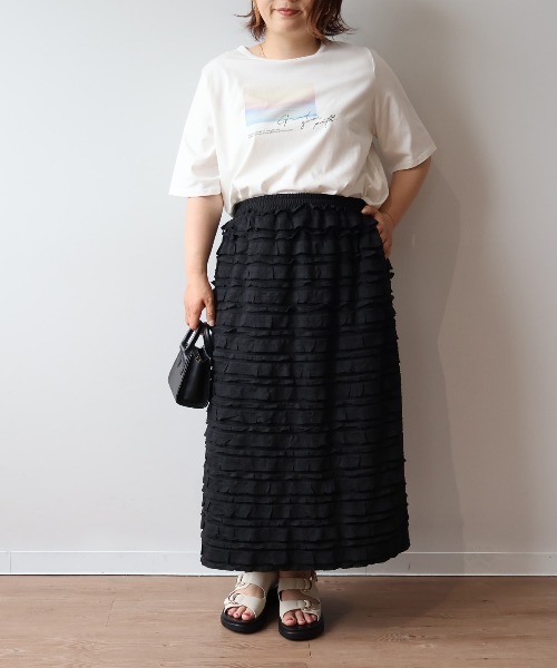 MB mint breeze(エムビーミントブリーズ)の「【L~5L 大きいサイズ】コットン天竺グラフィックTシャツ 半袖 春夏(Tシャツ/カットソー・レディース・オレンジ/オフホワイト/グレー・3L/4L/5L/LL/L)」の10枚目の写真