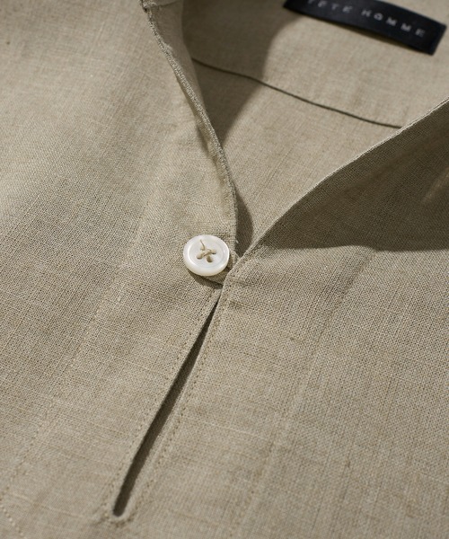TETE HOMME（テットオム）の「展開店舗限定 ハードマンリネン / Herdmans Linen 7分袖カプリシャツ / スキッパーシャツ（シャツ/ブラウス・メンズ・ホワイト/ブラック/ベージュ/ネイビー/ブルー/カーキ/ダークネイビー・MEDIUM/LARGE/X-LARGE）」の22枚目の写真