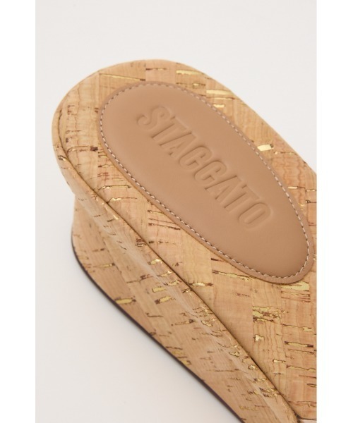 STACCATO（スタッカート）の「ﾗｯﾌﾙｽﾄｰﾝｺﾙｸﾌﾟﾗｯﾄﾌｫｰﾑ（サンダル・レディース・シルバー・22.5cm/23.0cm/23.5cm/24.0cm/24.5cm）」の10枚目の写真