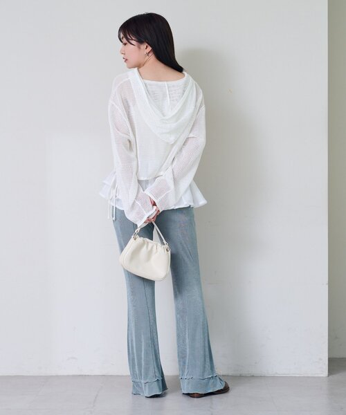 Kastane(カスタネ)の「*メッシュレースアップパーカー(パーカー・レディース・ブラック/オフホワイト/モカ・SMALL/LARGE)」の11枚目の写真