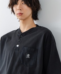 brknhome（ブロークンホーム）の「【brknhome/ブロークンホーム】ヘンリーネックポケット付Tシャツ オーバーサイズ（Tシャツ/カットソー）」
