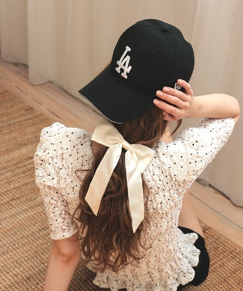 NEW ERA（ニューエラ）の「【NEW ERA】9TWENTY サンドイッチロングバイザー MLB Donoban別注[BSC]（キャップ・メンズ・ブラック系その他2/ブラック系その他/ブルー系その他/ネイビー/ブルー/ブラック系その他3/ブラック系その他4・F）」の10枚目の写真