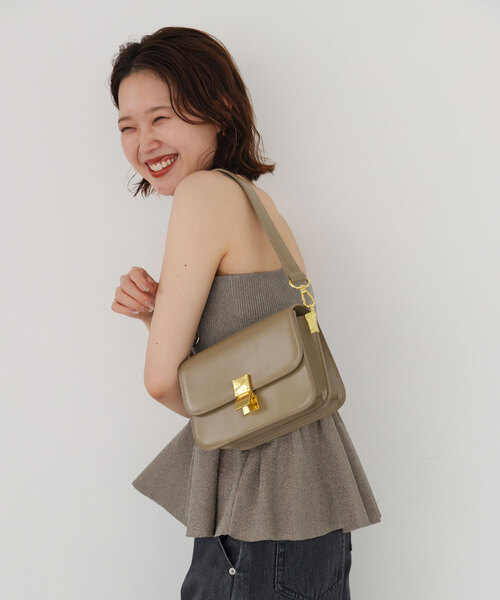 SLOBE IENA(スローブイエナ)の「《追加》ファンタジアパールラメニットビスチェ(キャミソール・レディース・ブラウン/チャコールグレー・FREE)」の19枚目の写真