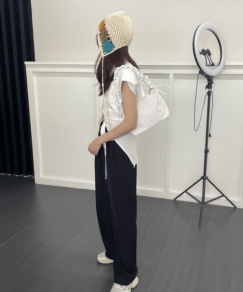 HALEY PESCA(ヘーリーペスカ)の「HALEY PESCA/2Way シャーリングドット柄バッグ(ショルダーバッグ・レディース・ホワイト/ブラック・FREE)」の5枚目の写真