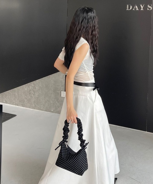 HALEY PESCA(ヘーリーペスカ)の「HALEY PESCA/2Way シャーリングドット柄バッグ(ショルダーバッグ・レディース・ホワイト/ブラック・FREE)」の15枚目の写真