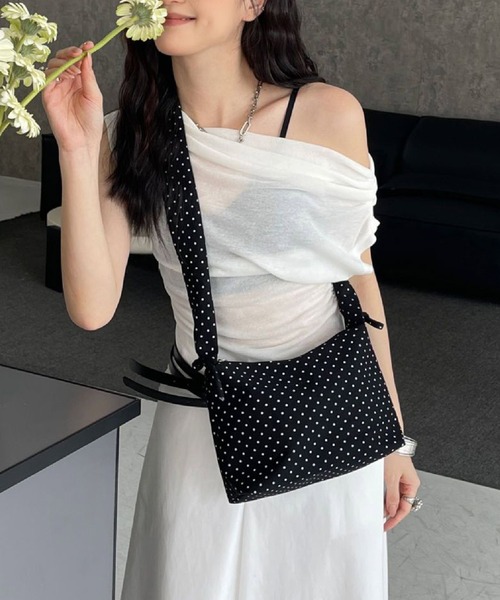 HALEY PESCA(ヘーリーペスカ)の「HALEY PESCA/2Way シャーリングドット柄バッグ(ショルダーバッグ・レディース・ホワイト/ブラック・FREE)」の17枚目の写真