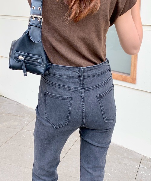 everycoco(エブリーココ)の「ブーツカットデニムパンツ(デニムパンツ・レディース・ライトブルー/ブルー/チャコールグレー・M/L)」の9枚目の写真