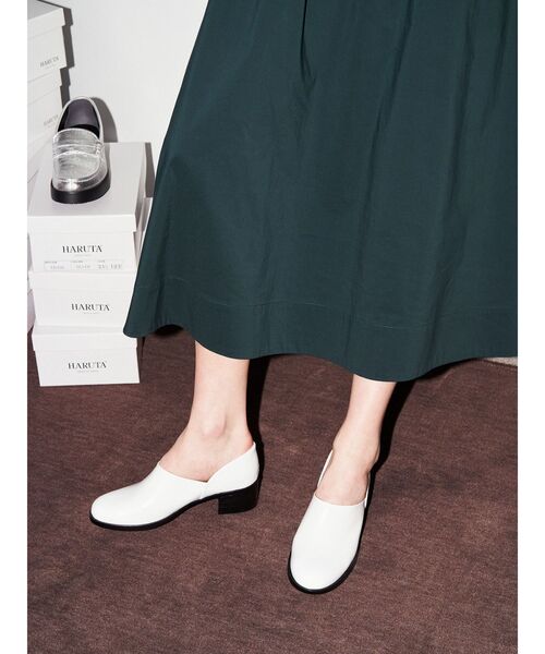 HARUTA（ハルタ）の「【HARUTA×ELENDEEK】スポックシューズ（パンプス・レディース・オフホワイト/シルバー/ブラック・36/37/38）」の5枚目の写真