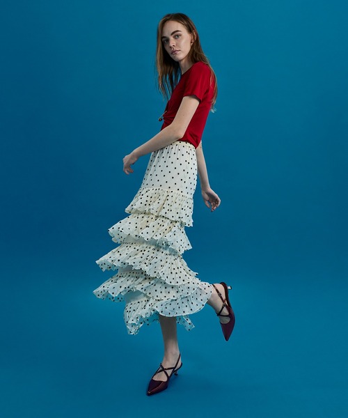 CHARLES & KEITH(チャールズ & キース)の「ポインテッドトゥ クロスオーバースリングバックキトゥンヒール(パンプス・レディース・ブラック/オフホワイト/マルーン・22cm/22.5cm/23cm/23.5cm/24.5cm/25cm/25.5cm/26.5cm)」の18枚目の写真