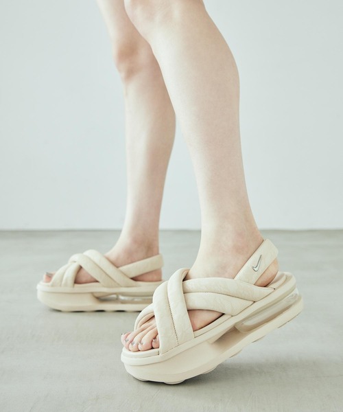 Nike WMNS Air Max Isla Sandal アイラ　ベージュ NIKE ナイキ エアマックス アイラ ベージュ W AIR MAX ISLA