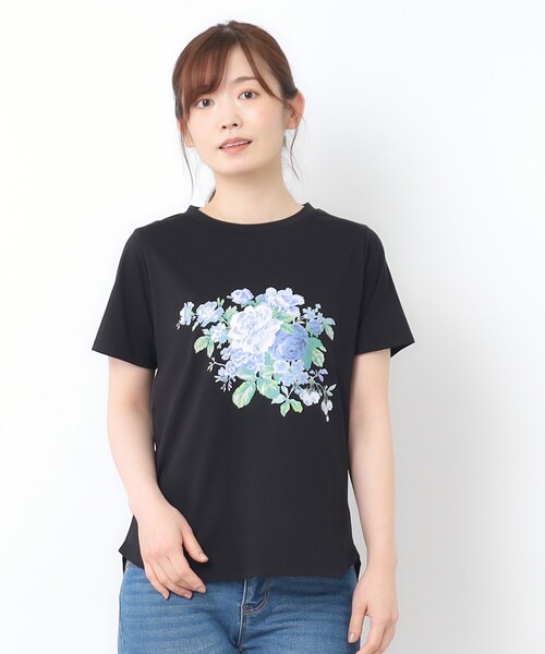 LAURA ASHLEY（ローラアシュレイ）の「【接触冷感/UVカット／コットン100％】ストウ柄 Tシャツ（Tシャツ/カットソー・レディース・ブラック/ライトグレー/オフホワイト・40/38）」の3枚目の写真
