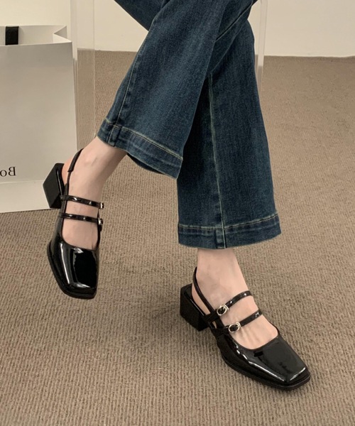 Lace Ladies(レースレディース)の「パテント スクエアトゥ ダブルストラップ スリングバック パンプス(パンプス・レディース・ブラック/アイボリー/ワインレッド・22.5cm/23cm/23.5cm/24cm/24.5cm/25cm)」の4枚目の写真