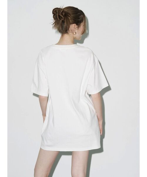 EVRIS（エヴリス）の「フロントリボングラフィックBIG Tシャツ（Tシャツ/カットソー・レディース・ホワイト/レッド/ブラック・FREE）」の7枚目の写真