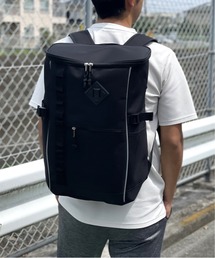 UNITED CLASSY ボックスリュック