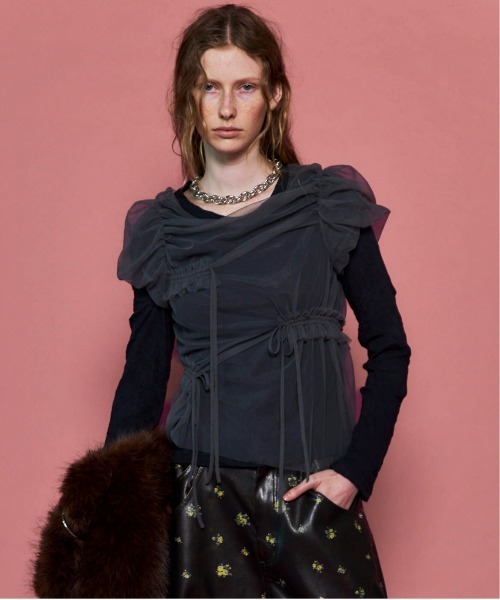 MAISON SPECIAL(メゾンスペシャル)の「Shirring Mini Puff Sleeve Tops/シャーリングミニパフスリーブトップス(Tシャツ/カットソー・レディース・ブラック/グレー/ブルー・FREE)」の2枚目の写真