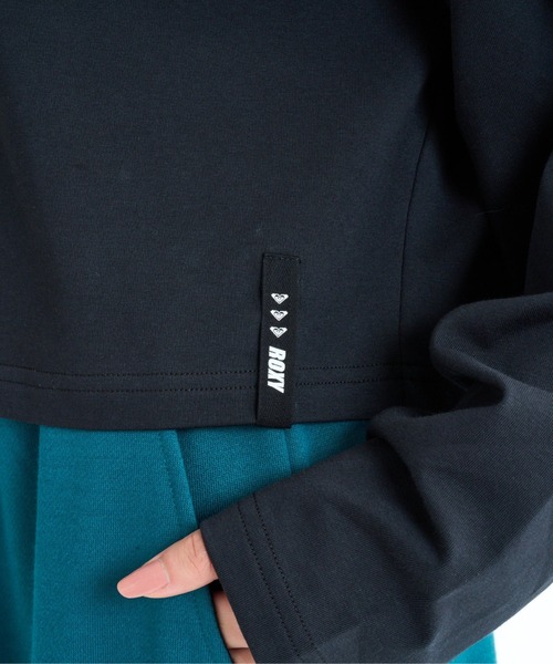 ROXY（ロキシー）の「TRIPLE HEARTS L/S TE/ロキシー速乾UVケアショート丈バックロゴプリント長袖ロンT（Tシャツ/カットソー・レディース・ホワイト/ブラック/ミント・LARGE/MEDIUM/SMALL）」の9枚目の写真