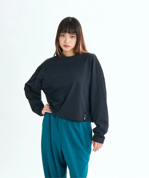 ROXY（ロキシー）の「TRIPLE HEARTS L/S TE/ロキシー速乾UVケアショート丈バックロゴプリント長袖ロンT（Tシャツ/カットソー・レディース・ホワイト/ブラック/ミント・LARGE/MEDIUM/SMALL）」の7枚目の写真