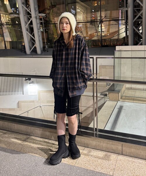 WHIMSIC（ウィムジック）の「【UNISEX】チェックジップフーディーシャツ（シャツ/ブラウス・メンズ・ベージュ/ネイビー/ブラック・FREE）」の19枚目の写真