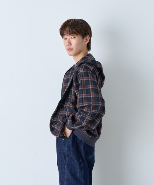 WHIMSIC（ウィムジック）の「【UNISEX】チェックジップフーディーシャツ（シャツ/ブラウス・メンズ・ベージュ/ネイビー/ブラック・FREE）」の22枚目の写真