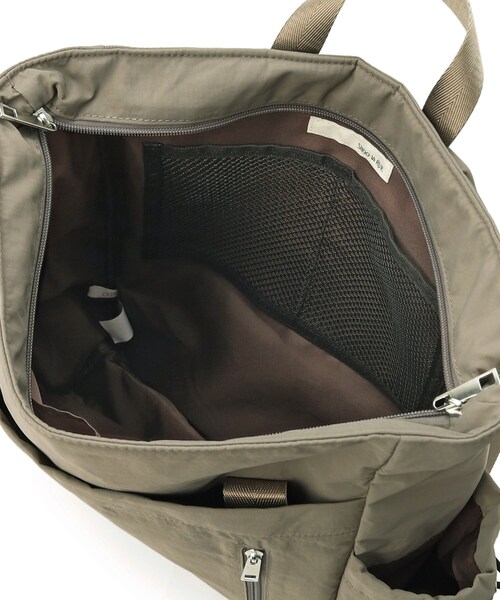 SHOO・LA・RUE（シューラルー）の「【撥水】トートにもなる2WAYリュック（バックパック/リュック・レディース・グレー/ブラック・00）」の14枚目の写真