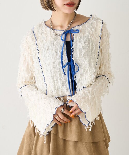 w closet(ダブルクローゼット)の「【25AW】配色メロウボレロブラウス(Tシャツ/カットソー・レディース・ブラック/ブルー/ベージュ/アイボリー/グリーン・FREE)」の6枚目の写真