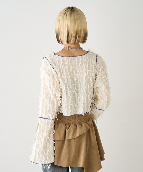 w closet(ダブルクローゼット)の「【25AW】配色メロウボレロブラウス(Tシャツ/カットソー・レディース・ブラック/ブルー/ベージュ/アイボリー/グリーン・FREE)」の9枚目の写真