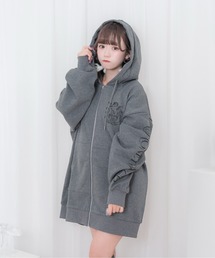 Honey Cinnamon（ハニーシナモン）の「うさ耳シャギージップパーカー