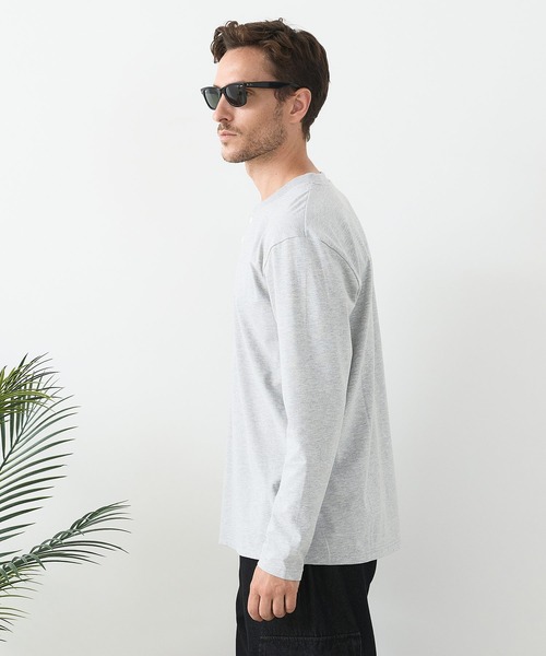 UNIIT(ユニット)の「【汗染みの目立ちにくいTシャツ ZEROSTAIN/ゼロステイン】ヘンリーネック ロンT 防汚 UVカット(Tシャツ/カットソー・メンズ・ホワイト/ブラック/杢グレー・X-LARGE/LARGE/MEDIUM)」の18枚目の写真