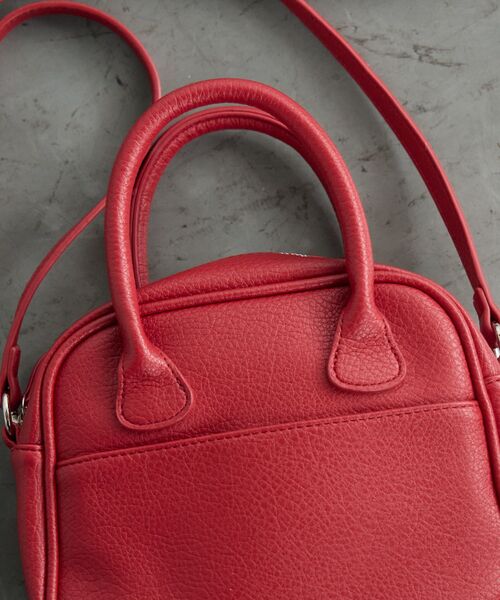 RETRO GIRL（レトロガール）の「スクエアショルダーバッグ（ショルダーバッグ・レディース・ブラック/レッド/ブラウン・ONE SIZE）」の14枚目の写真