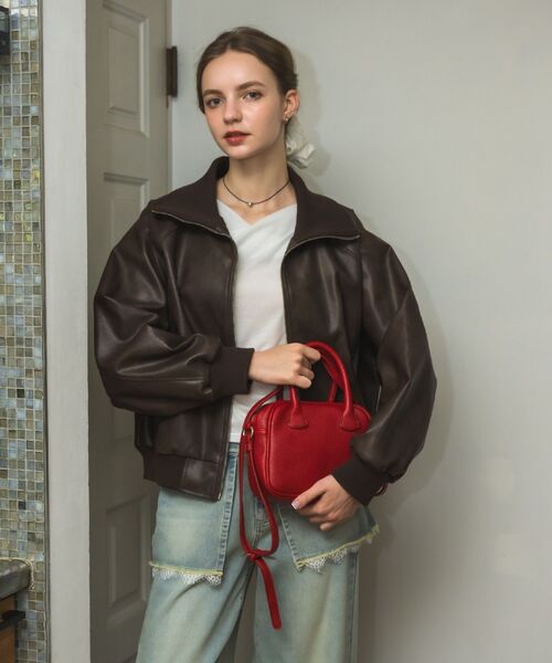 RETRO GIRL（レトロガール）の「スクエアショルダーバッグ（ショルダーバッグ・レディース・ブラック/レッド/ブラウン・ONE SIZE）」の15枚目の写真