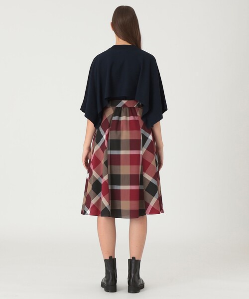 BLUE LABEL CRESTBRIDGE（ブルーレーベルクレストブリッジ）の「クレストブリッジチェックウールポリエステルフレアスカート（スカート・レディース・レッド/ダークネイビー/ベージュ系その他・38/36）」の6枚目の写真