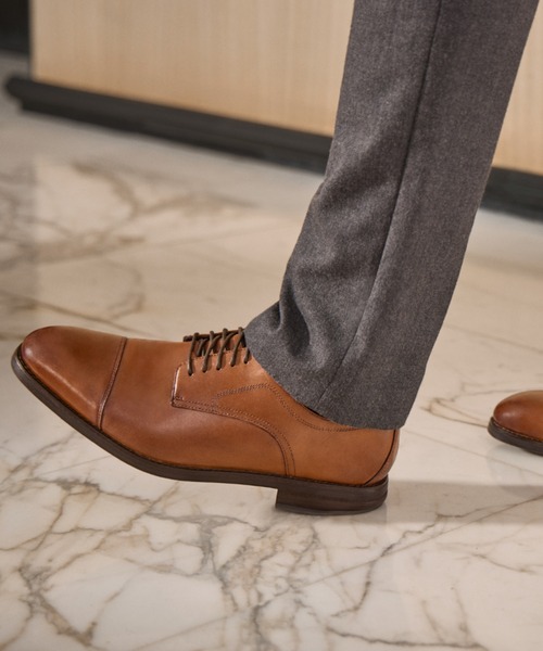 COLE HAAN(コールハーン)の「ハーモン グランド キャップトゥ オックスフォード mens(ドレスシューズ・メンズ・ブラウン・8/8.5/9/9.5/10/7.5/11/10.5/7)」の2枚目の写真