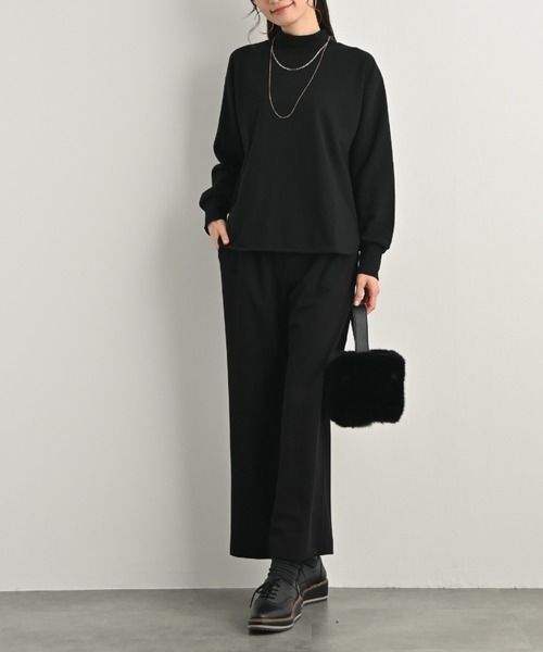 aunt lily(アントリリー)の「リブコンビ裏毛ハイネックプルオーバー 秋冬 リラックスシルエット(Tシャツ/カットソー・レディース・オフホワイト/ブラック・3L/L/S/LL/M)」の6枚目の写真