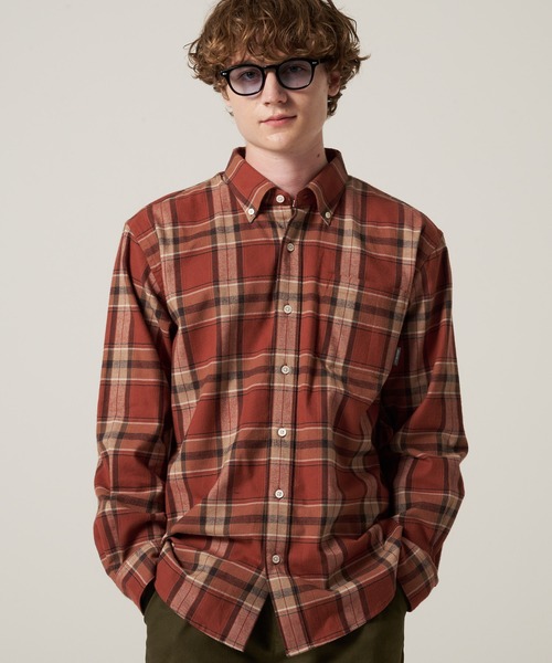 Eddie Bauer（エディーバウアー）の「フェイバリット フランネルシャツ（シャツ/ブラウス・メンズ・ホワイト系/ブラウン系/ベージュ系/ネイビー系/ワイン系/オレンジ系・M/L/XL/XXL/S）」の6枚目の写真