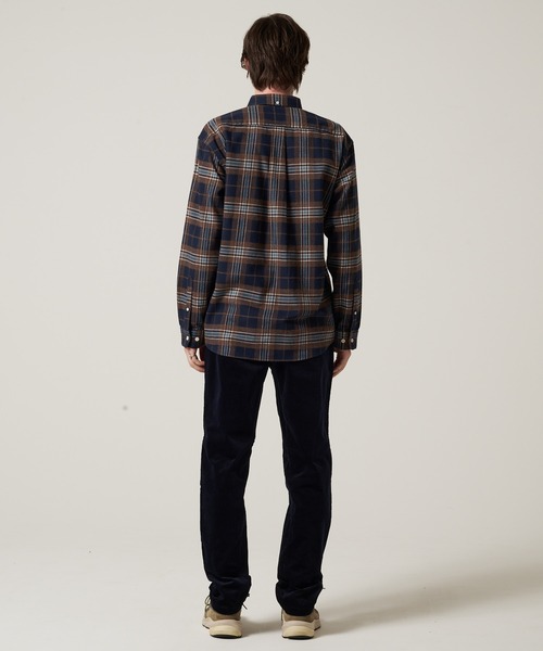 Eddie Bauer（エディーバウアー）の「フェイバリット フランネルシャツ（シャツ/ブラウス・メンズ・ホワイト系/ブラウン系/ベージュ系/ネイビー系/ワイン系/オレンジ系・M/L/XL/XXL/S）」の21枚目の写真