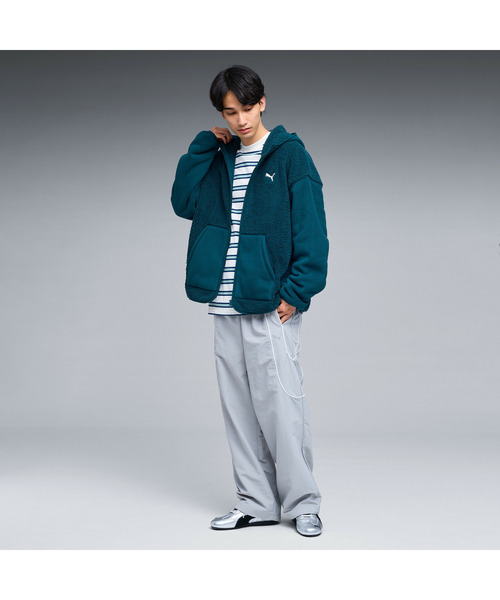 PUMA（プーマ）の「PUMA プーマ メンズ ESS ELEVATED リラックスド フルジップ シェルパー フーディ（パーカー・メンズ・ブラック/ダークグリーン/ベージュ系その他・X-LARGE/XX-LARGE/SMALL/LARGE/MEDIUM）」の21枚目の写真