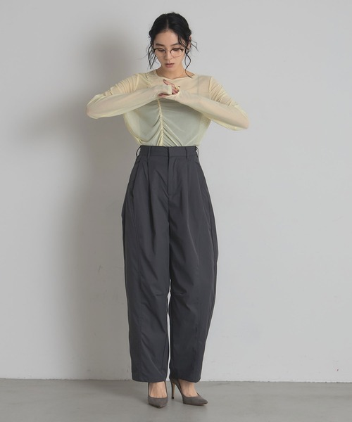&. NOSTALGIA（アンドドットノスタルジア）の「タフタワイドカーブパンツ（その他パンツ・レディース・アイボリー/グレー・M）」の2枚目の写真